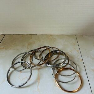 Lot of 12 bangle bracelets nice variety wear together or separate!!